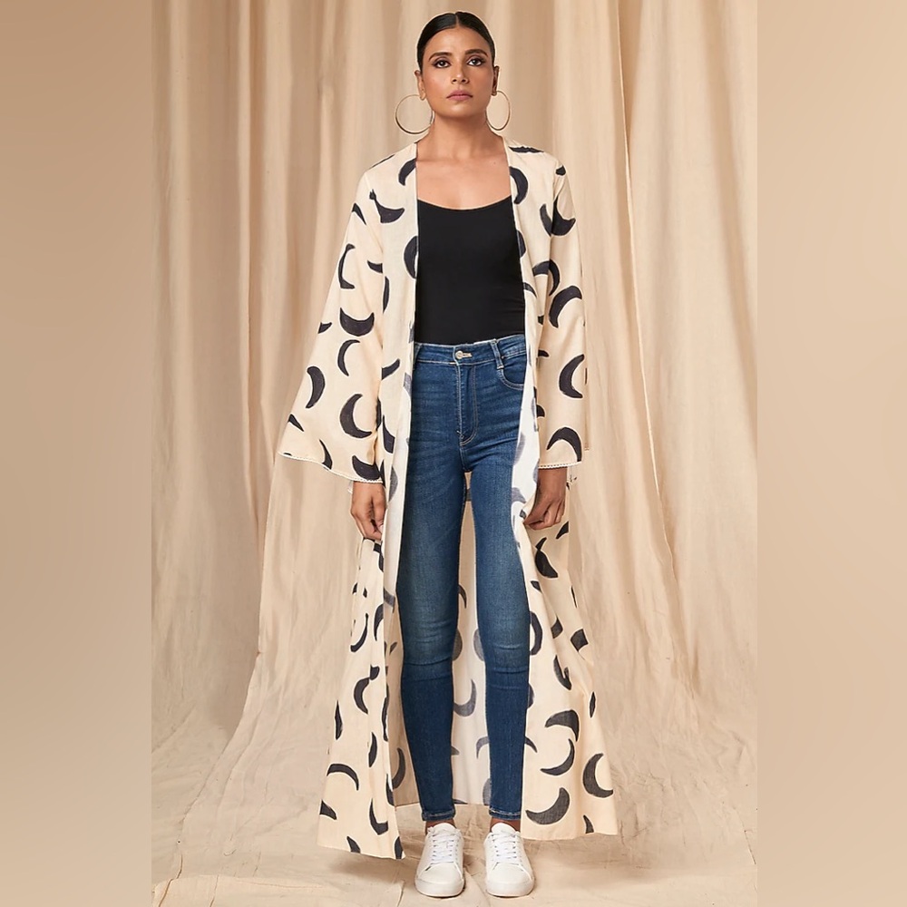 Masaba Black & Cream Cotton Blend Mooncrest / Kimono Shrug Sz. S